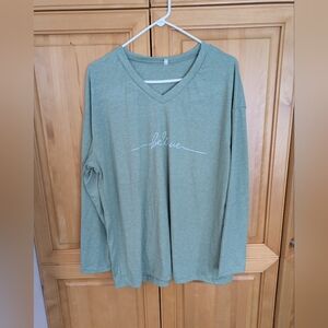 NWOT L/S Tee Size 1XL ( Free With $50.00 Purchase)